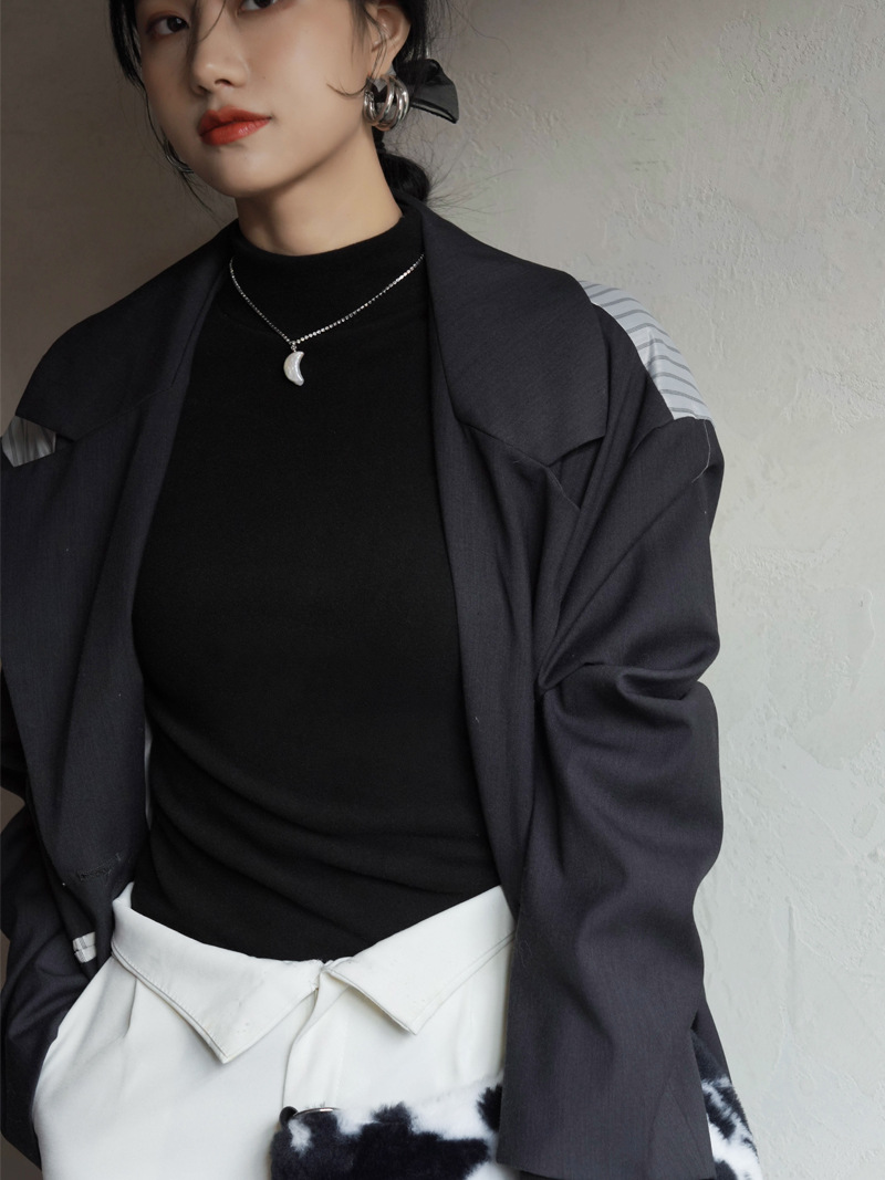 Longline Tee Oversized - النمط الكلاسيكي المرأة شبه عالية الرقبة