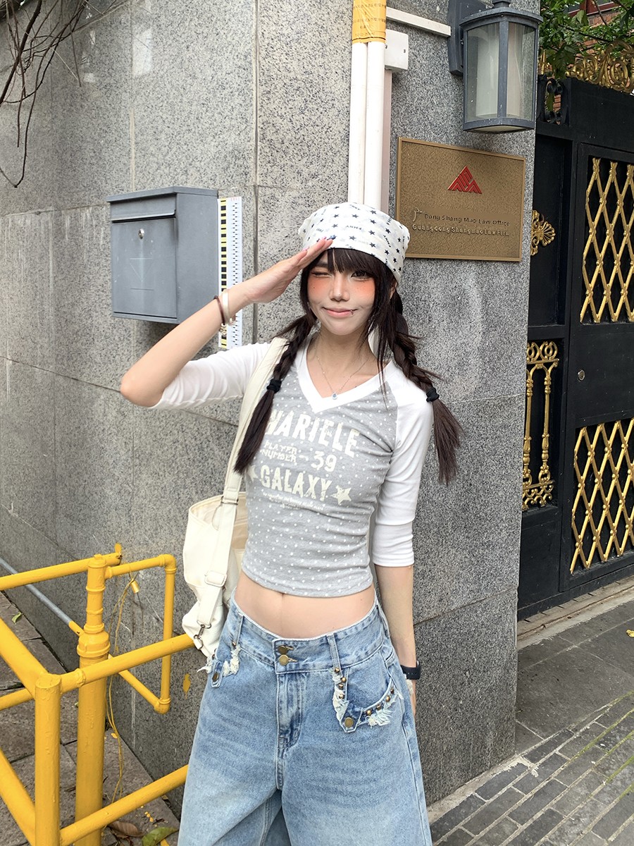 Street Fashion Korean Girl - تي شيرت نسائي صيفي بتصميم منقط