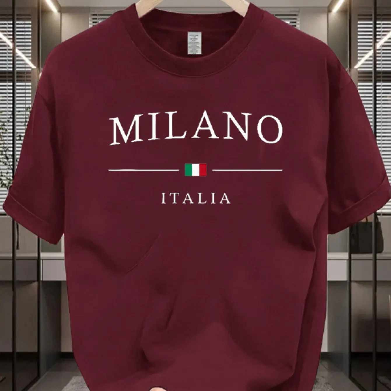 تي شيرت رجالي من ميلانو إيطالي - مراجعة Street Fashion Milan وسعره