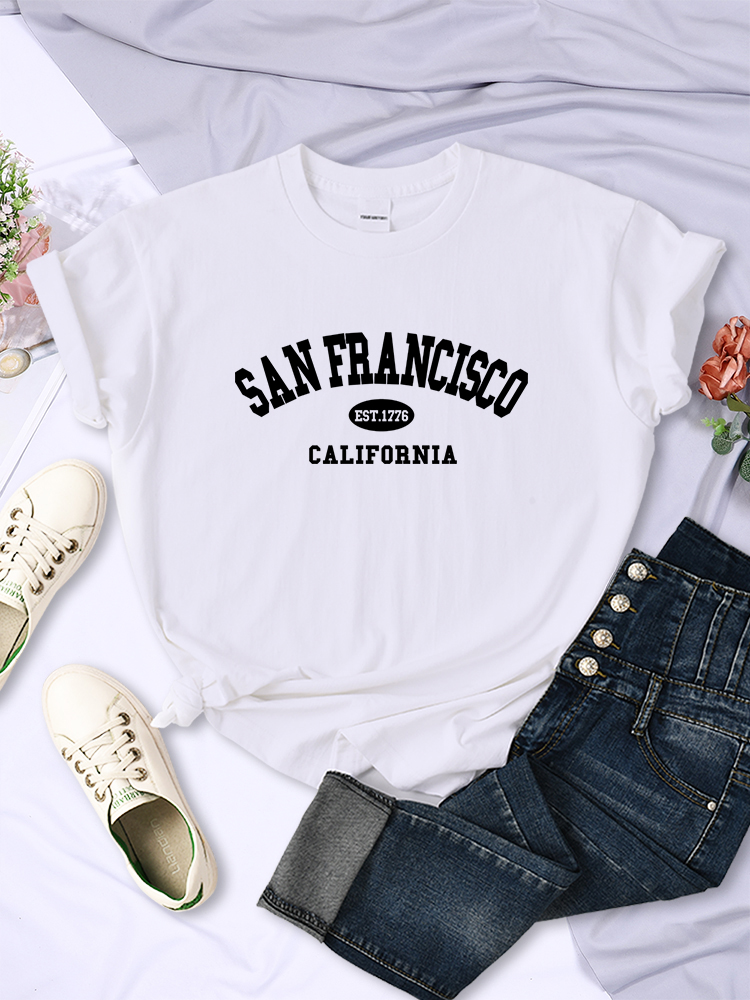تي شيرت نسائي من Sanfrancisco  - مراجعة Street Fashion California وسعره