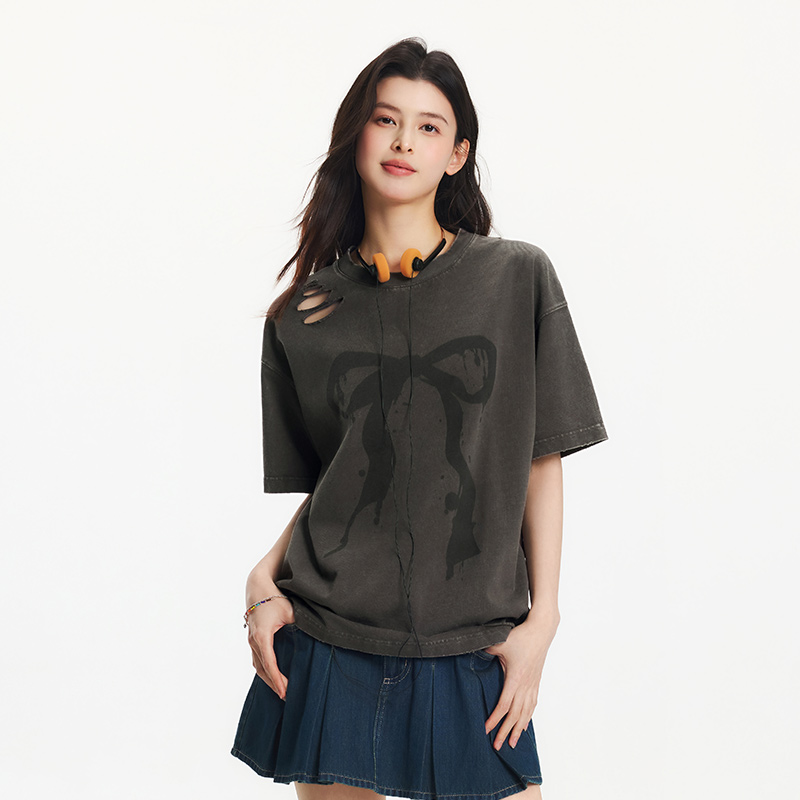 تي شيرت نسائي قطني فضفاض بأكما - مراجعة Longline Tee Oversized وسعره