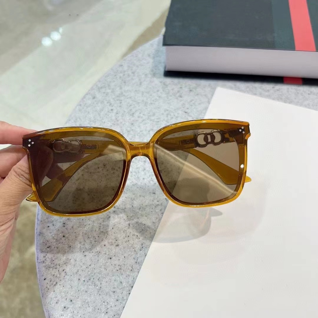 نظارات شمسية جديدة للنساء والر - مراجعة Street Fashion Shoot وسعره